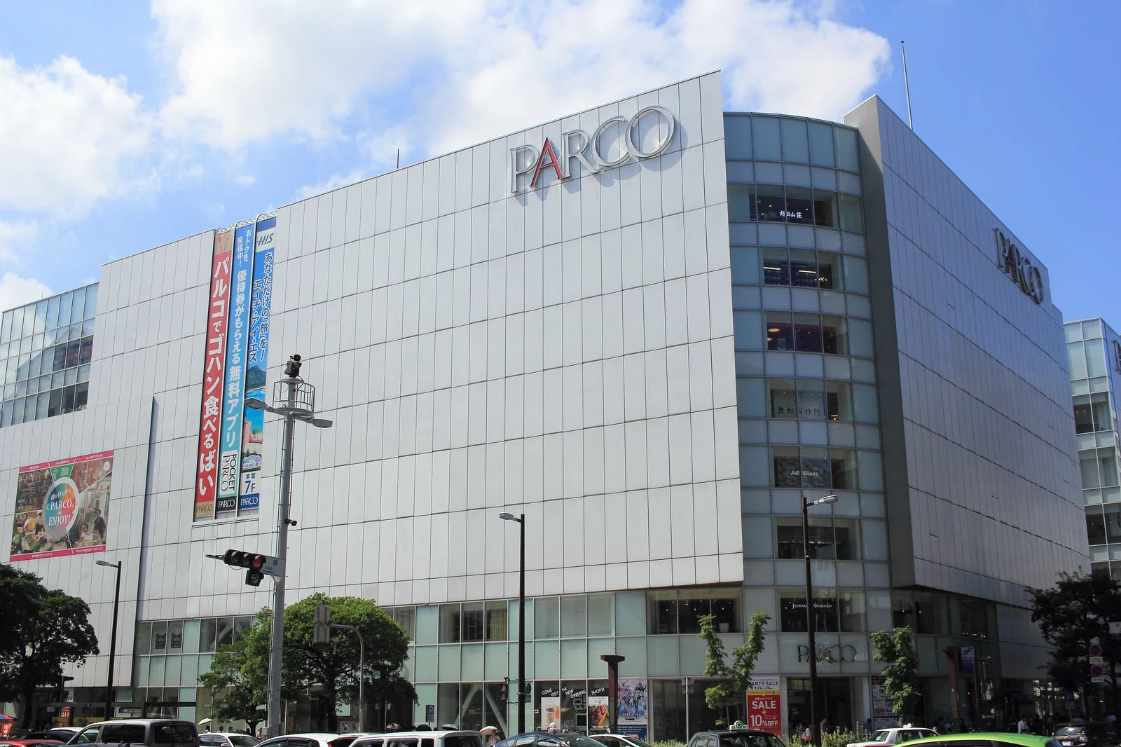 Fukuoka Parco main building in Tenjin, illustrative chain venue host, one of the 9 stores running the JJK 5th Anniversary cafe (Group B)