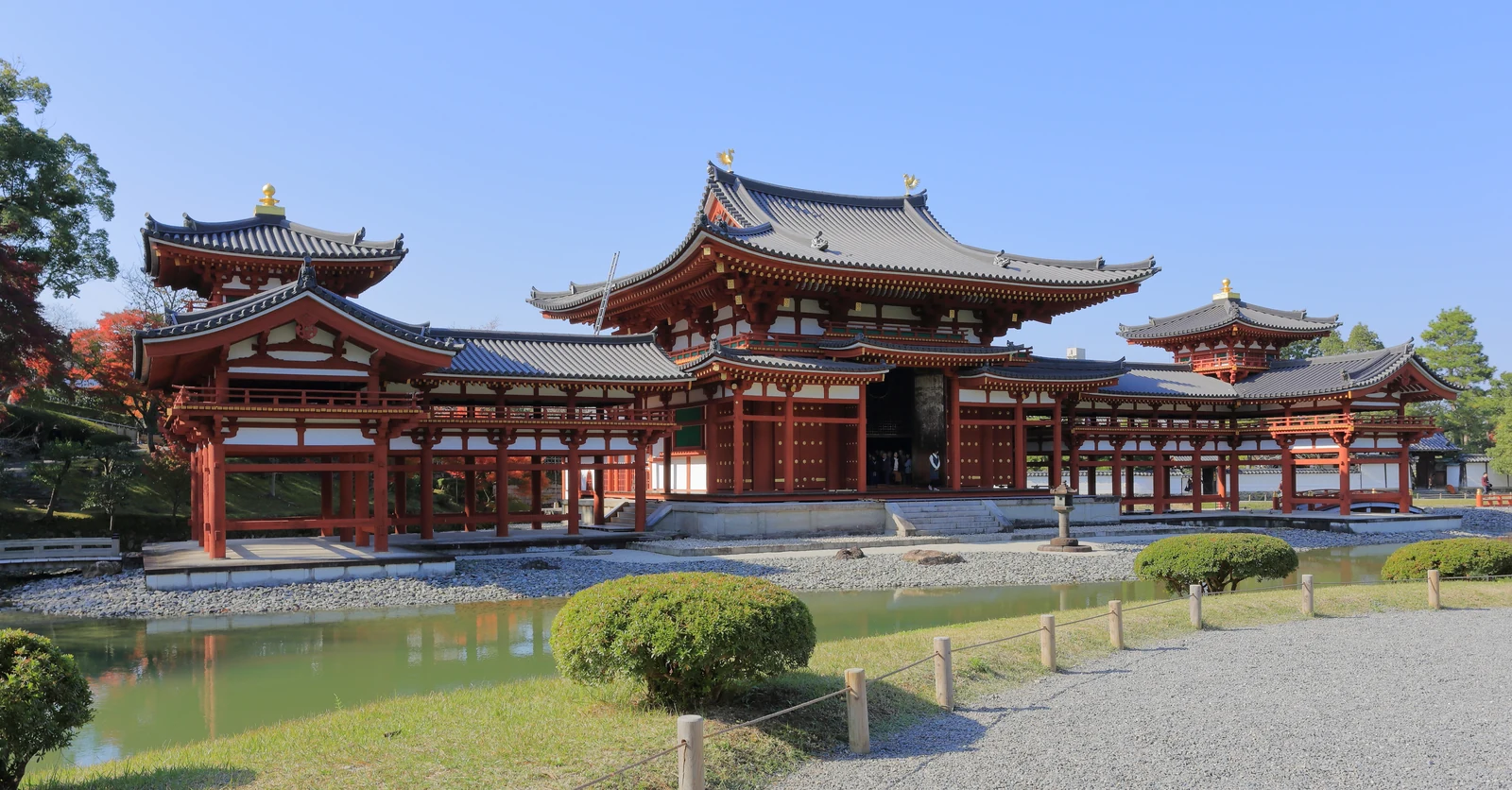 Phoenix Hall (Hoodo) of Byodo-in temple in Uji, Kyoto — the iconic Hibike Euphonium pilgrimage anchor